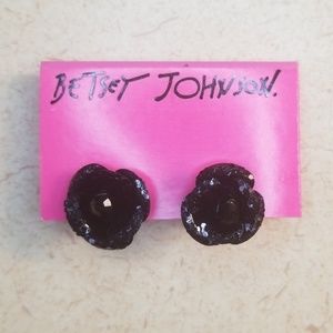 NWT Betsey Johnson Black Rose Earrings